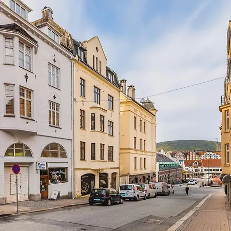 F7 L Architects Choice Apartment